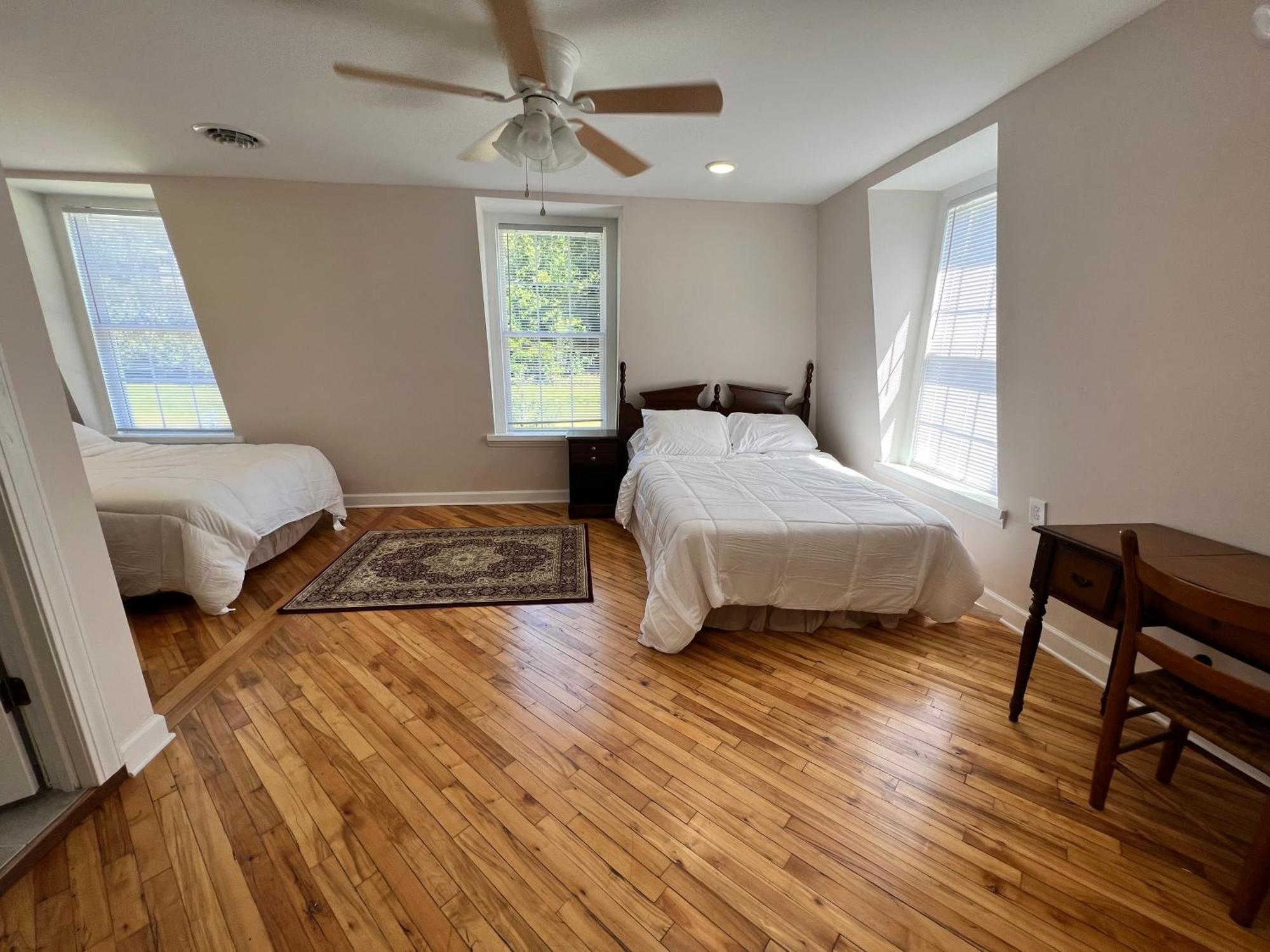 The Washington Inn Galax Номер фото
